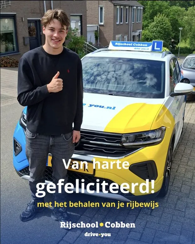 Geslaagde leerling bij Rijschool Cobben
